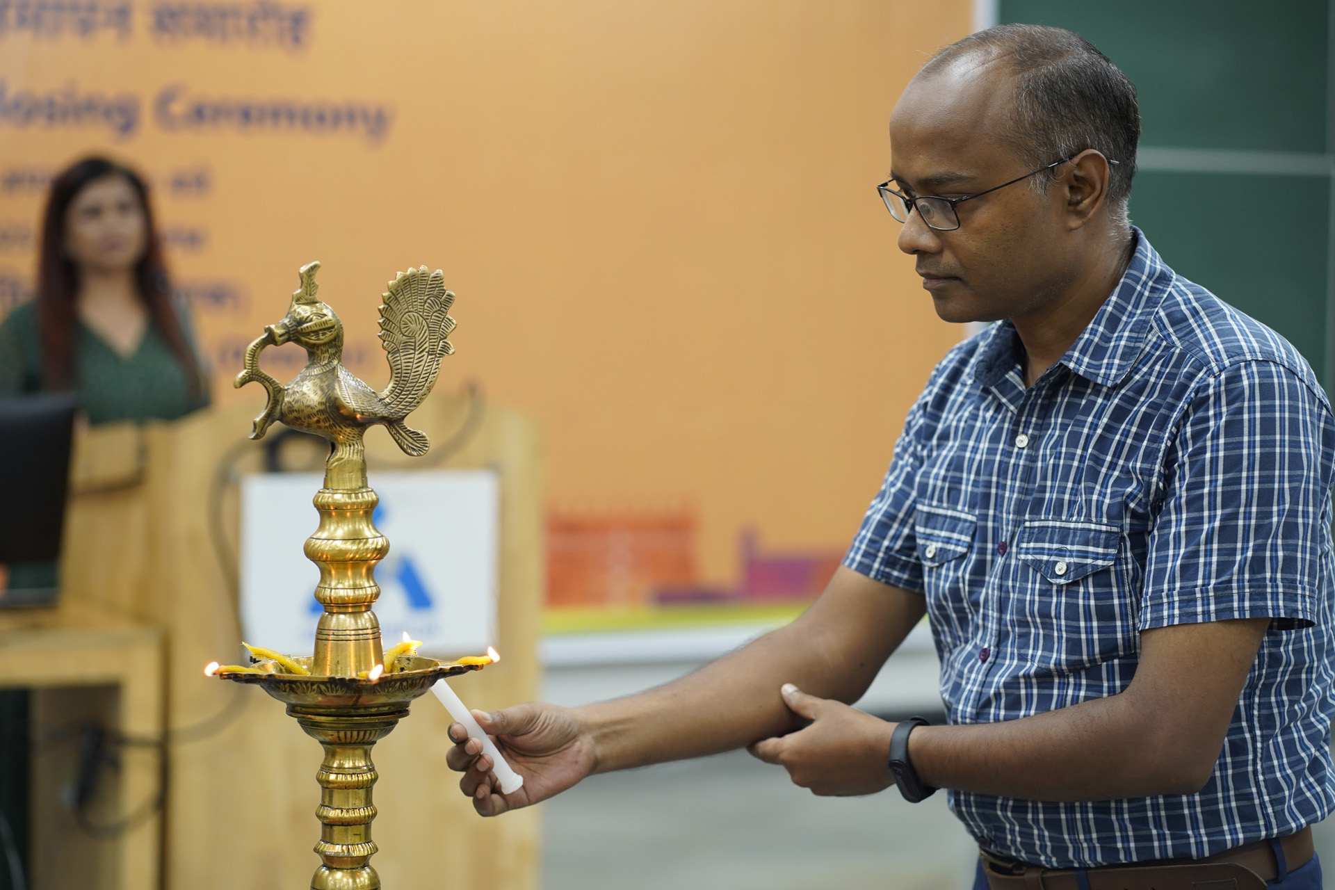 उद्घाटन समारोह दीप प्रज्वलन क्षण